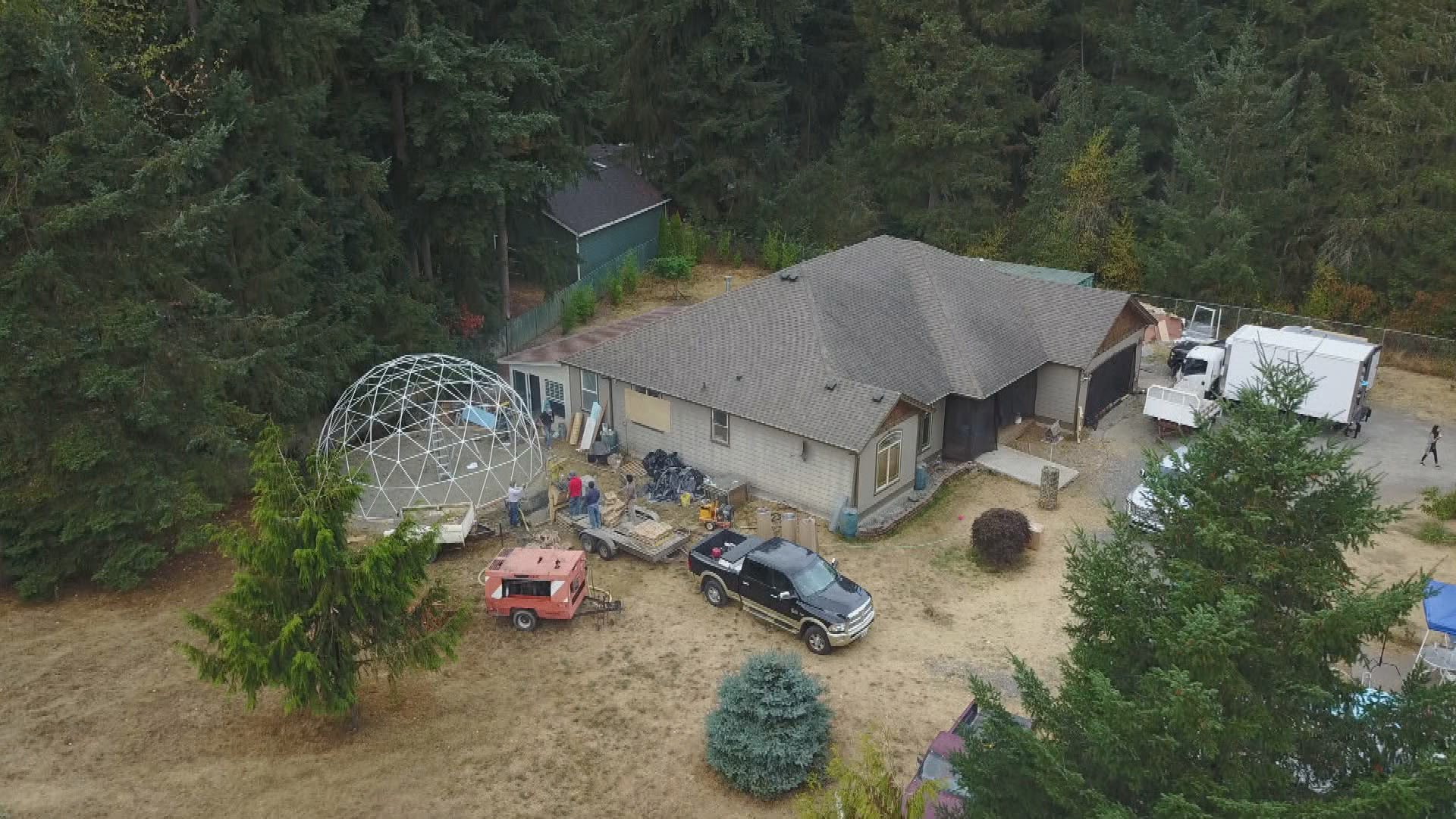 7. Superfly Parrot Palace
