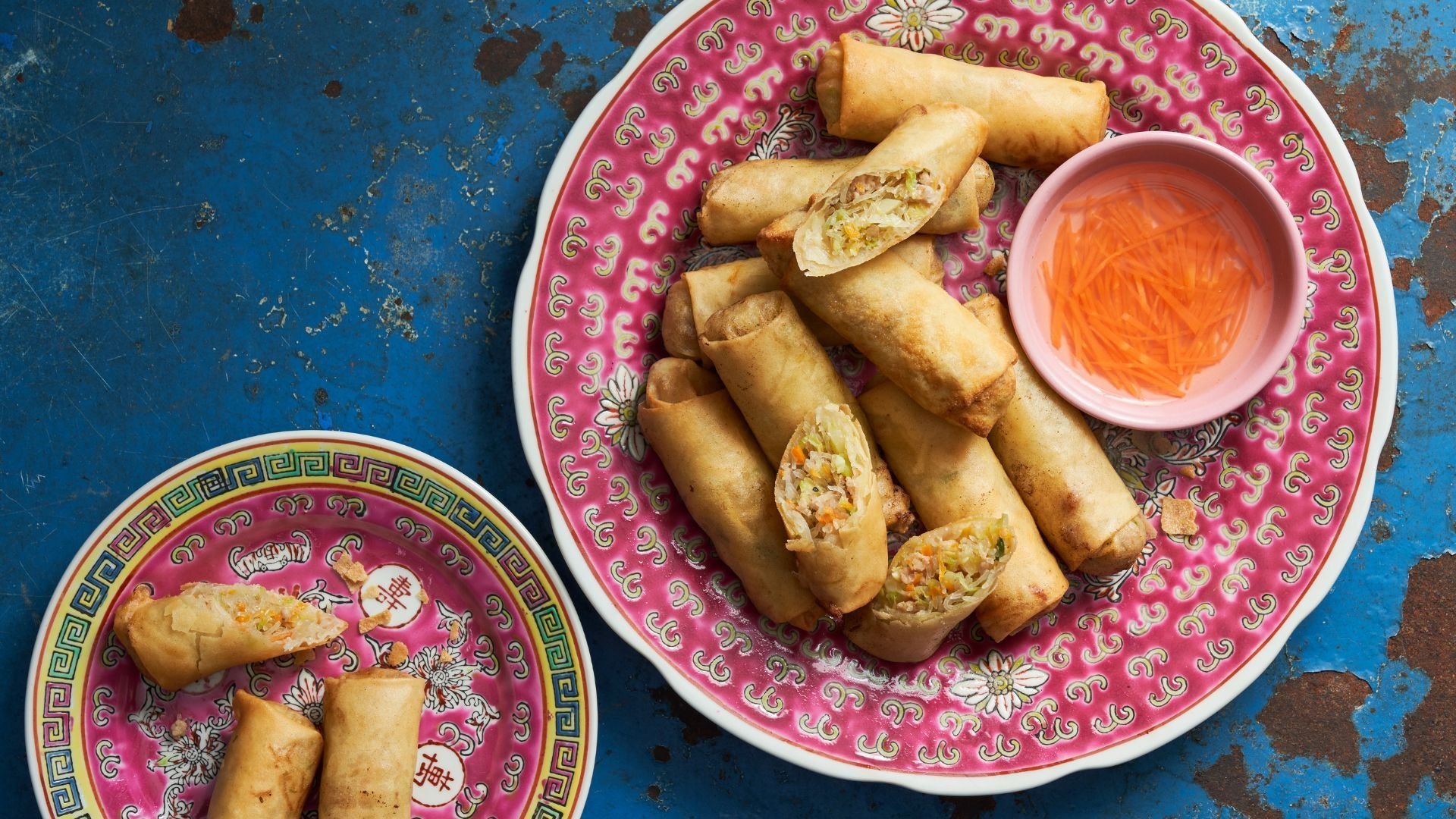 2. Gamla och nya traditioner