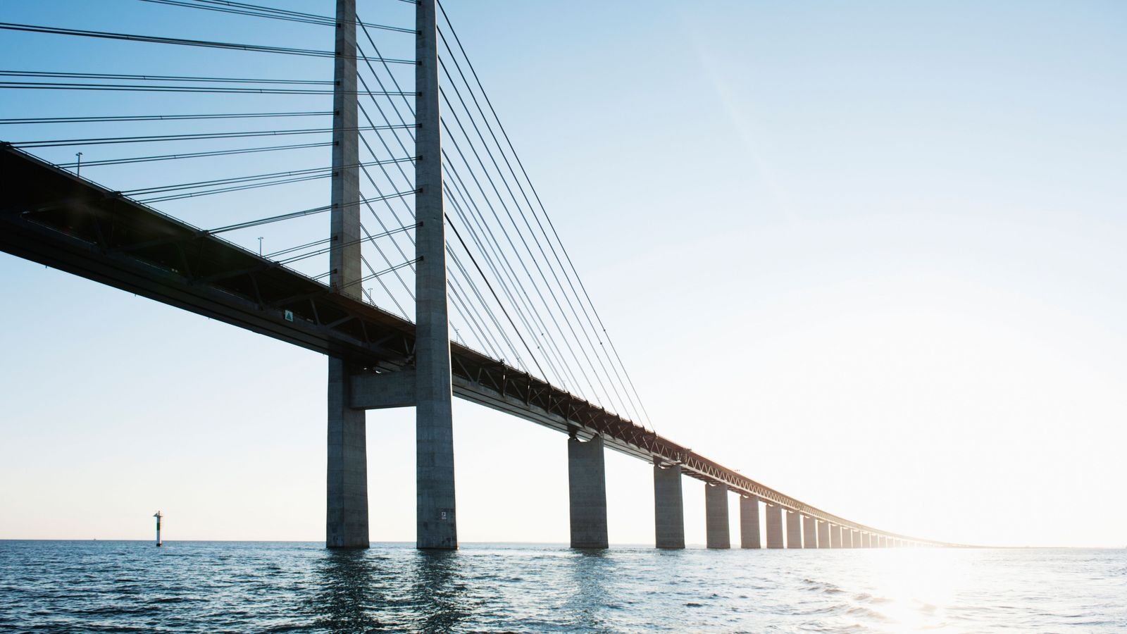 1. Danmark till Sverige