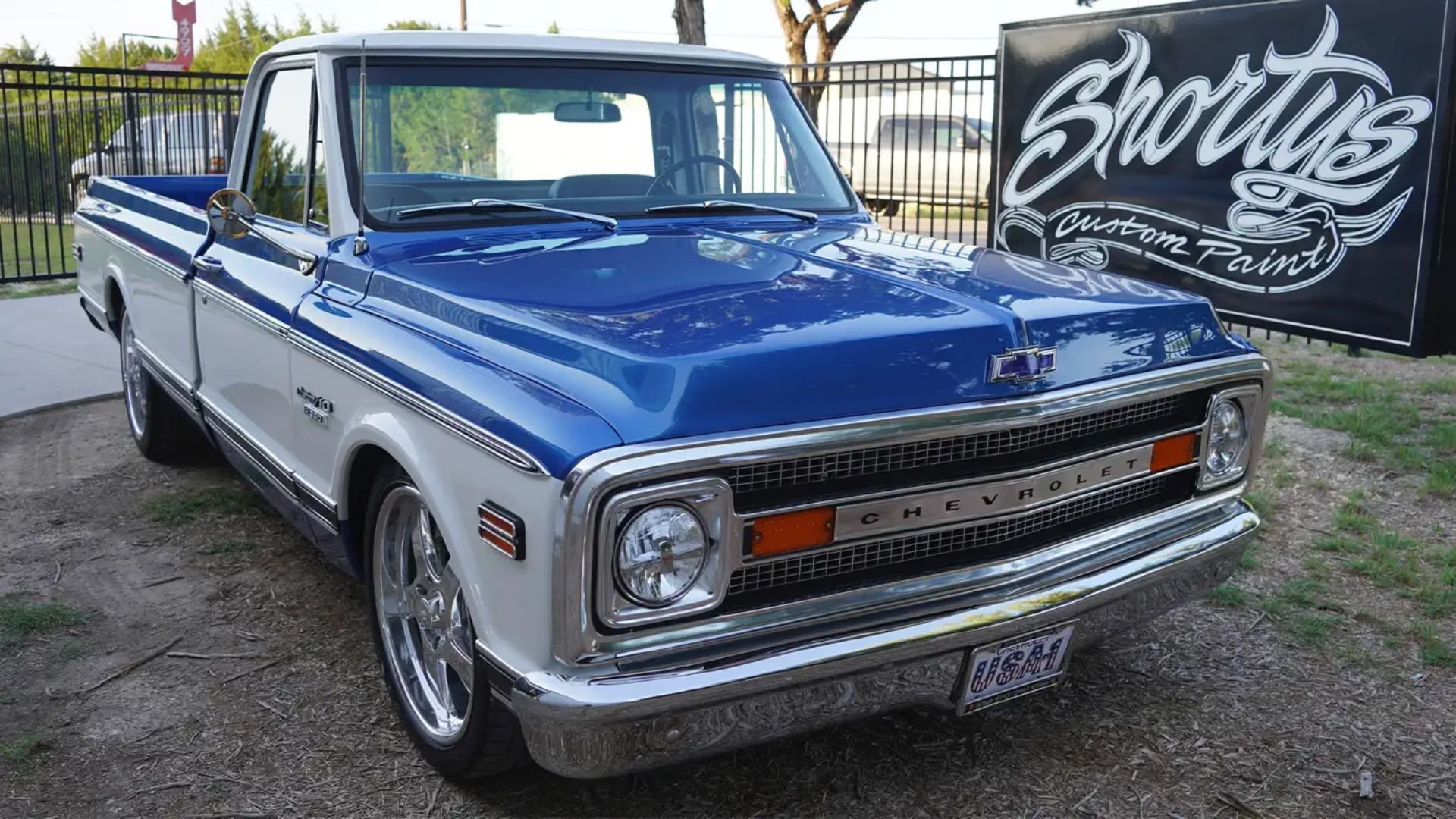 2. Two-Tone C10