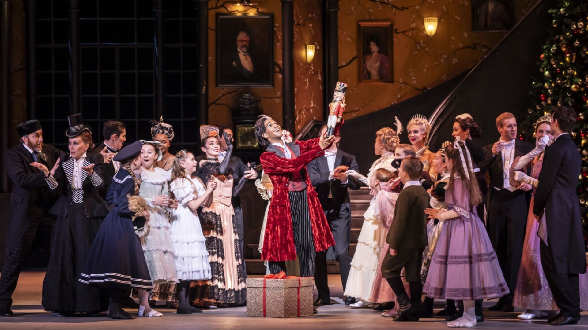 Nutcracker - English National Ballet