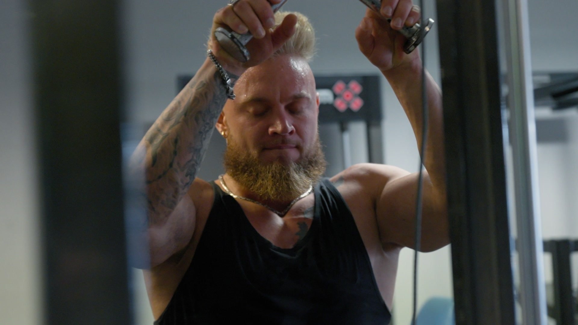 2. Man ska vara ett monster