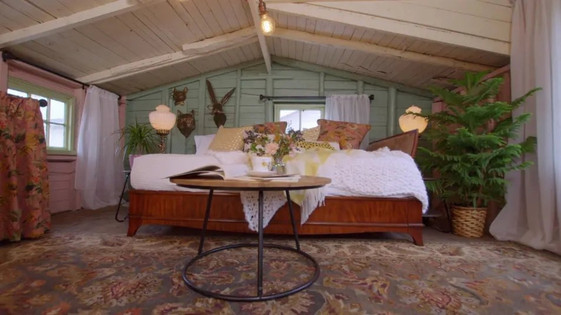 8. Catty Barn