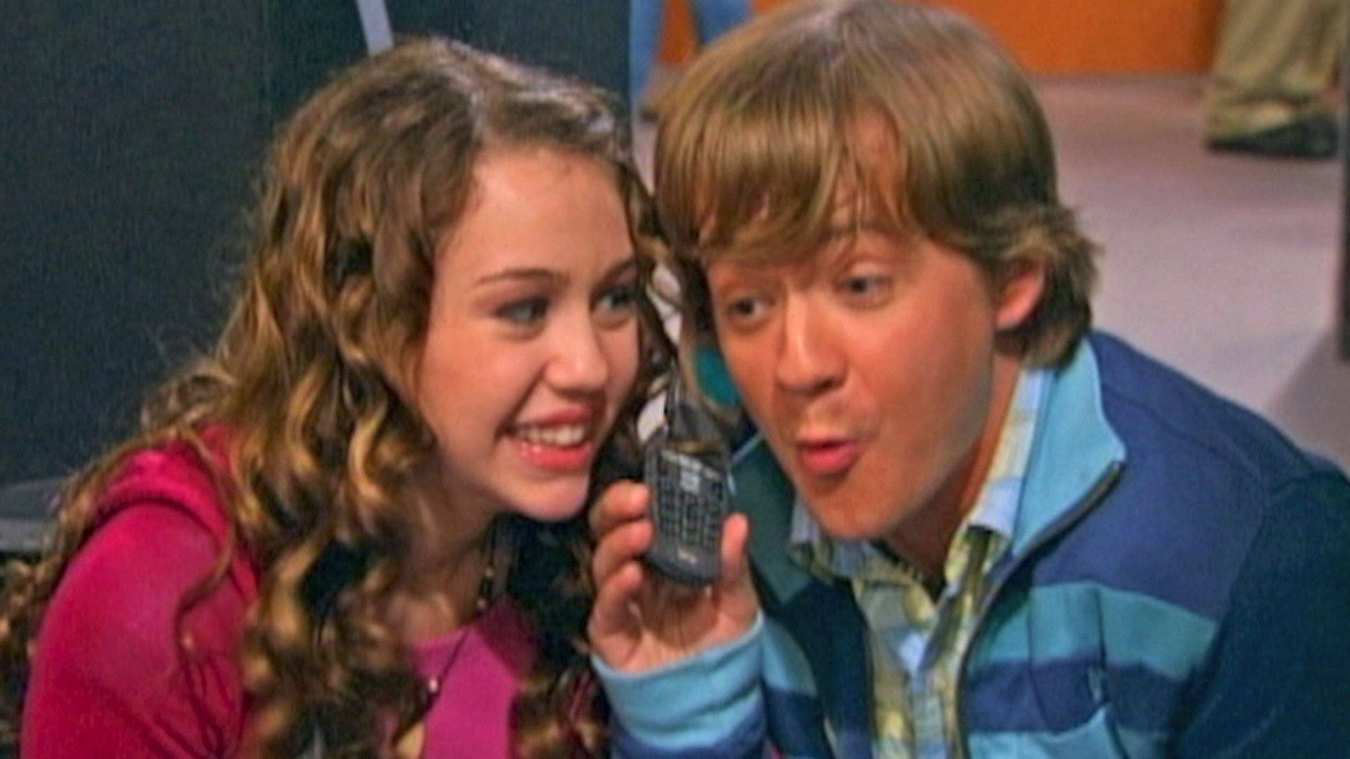 2. Hon är en supersmygis