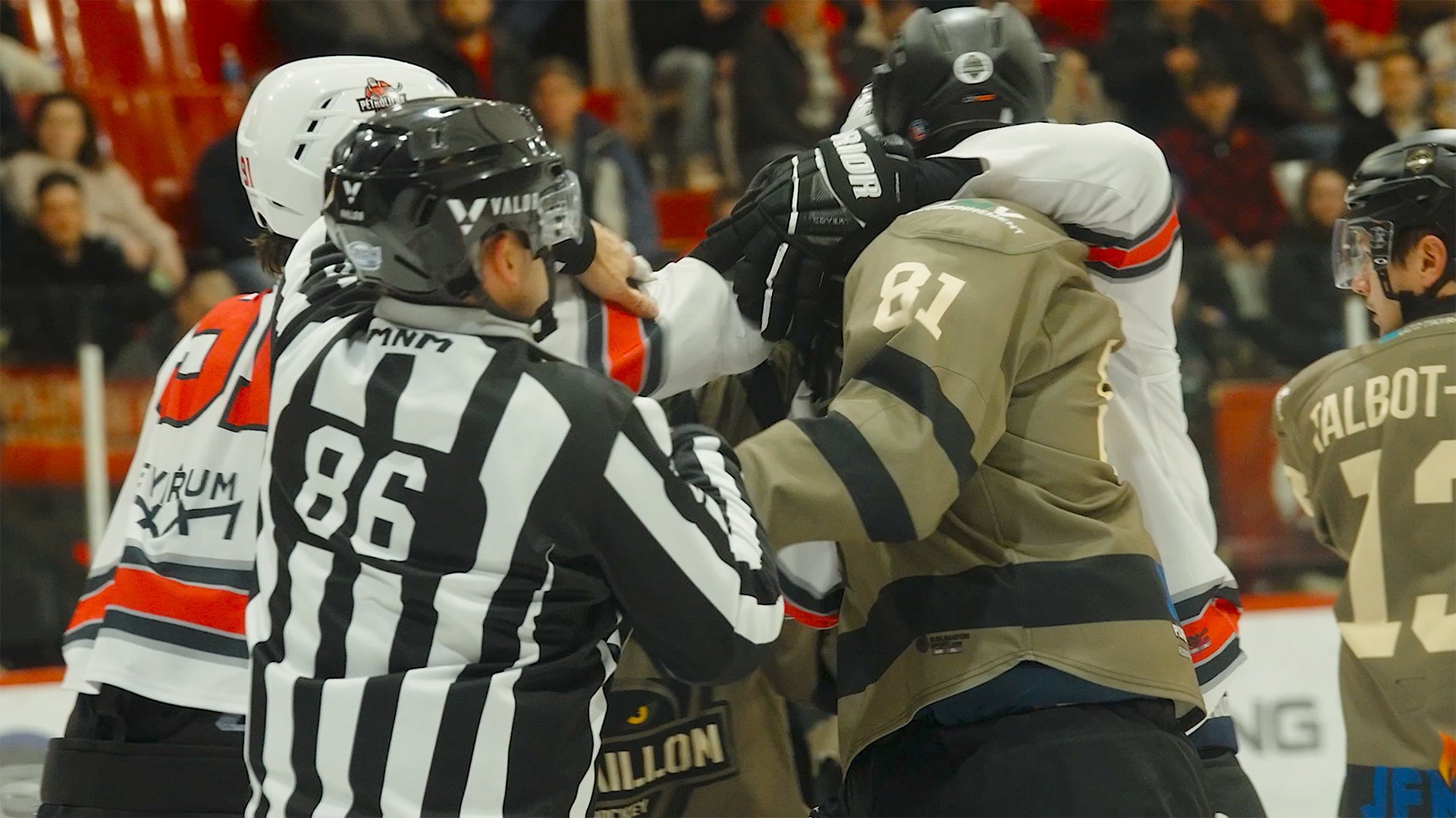 5. Världens tuffaste hockeyliga