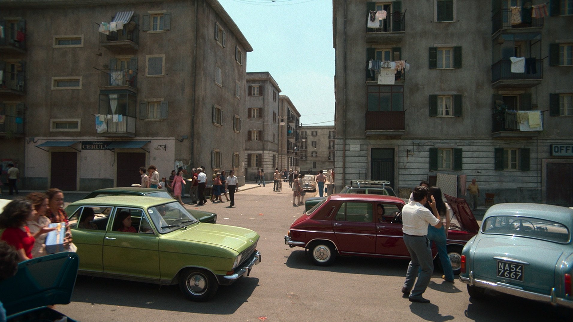 6. L'isola (The Island)