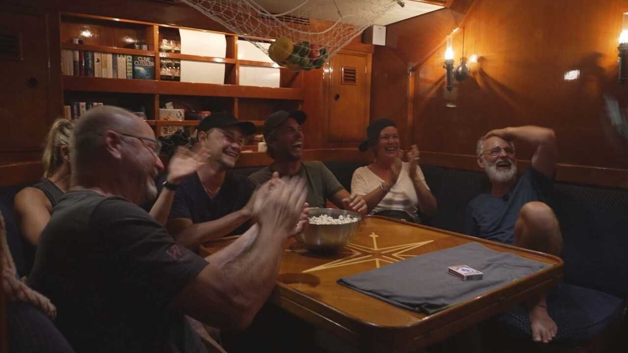 5. Tobbe bjuder på överraskning