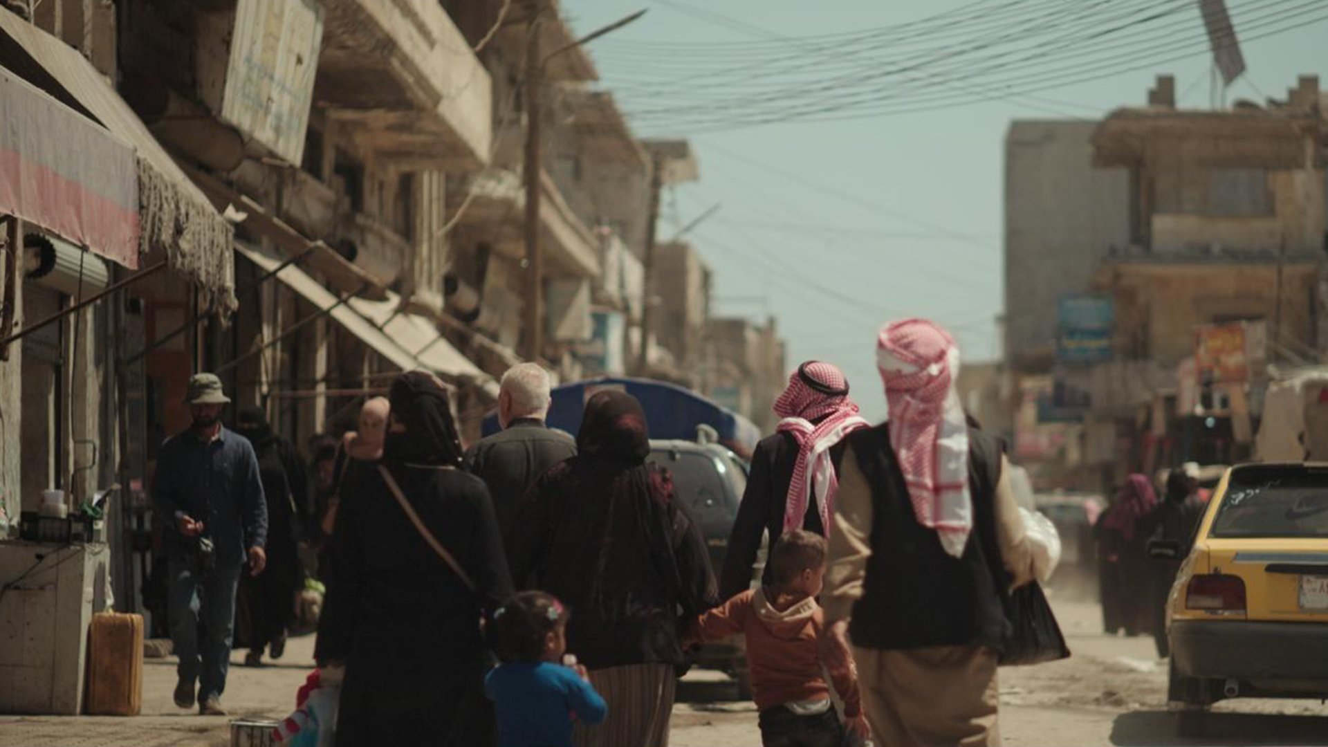 Dokument utifrån: Raqqa - livet efter IS skräckvälde