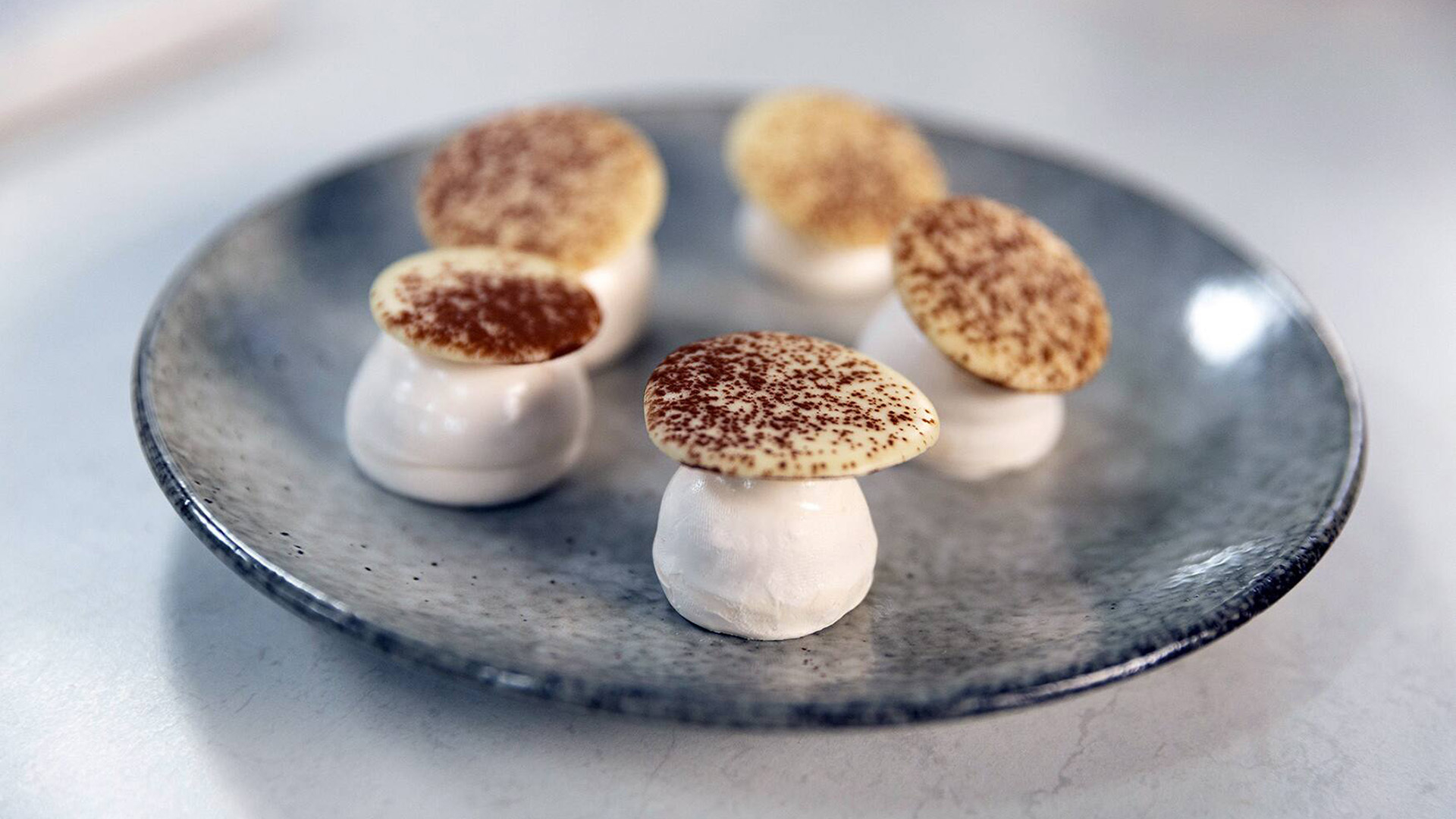 7. Svanar och chokladrör