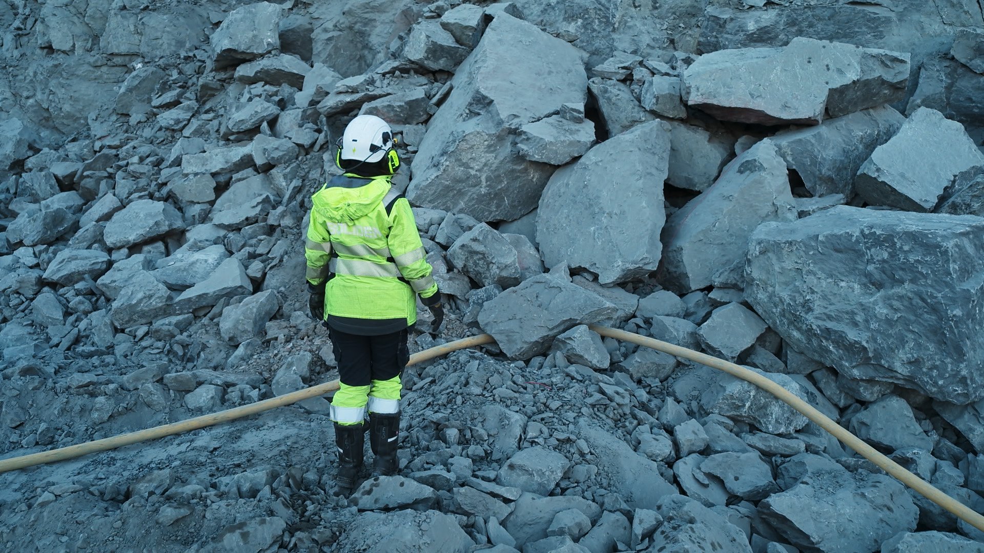 2. Nu är det kaos på riktigt