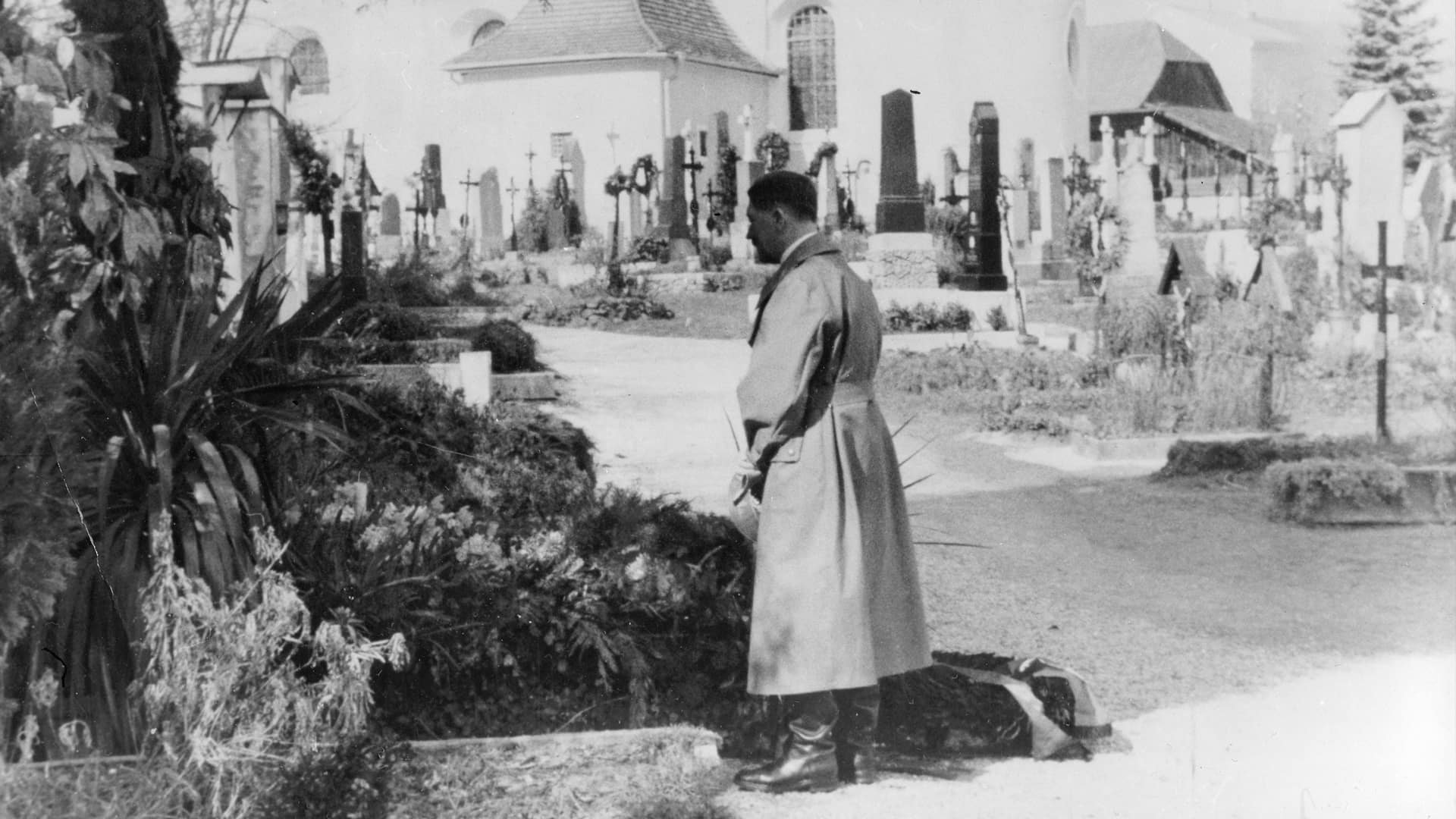 3. Hitler's Entourage