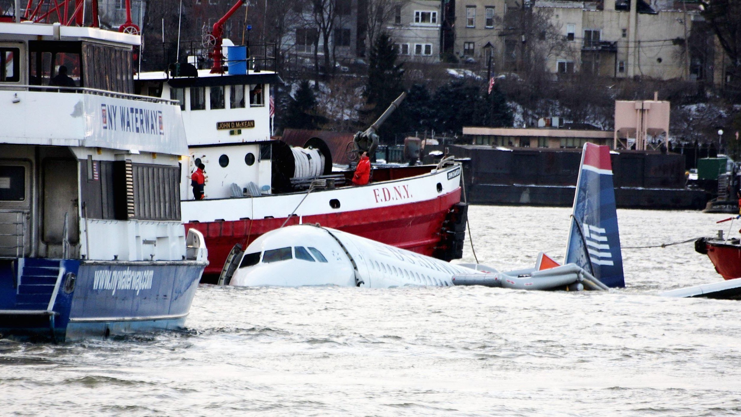 6. Us Airways Flight 1549