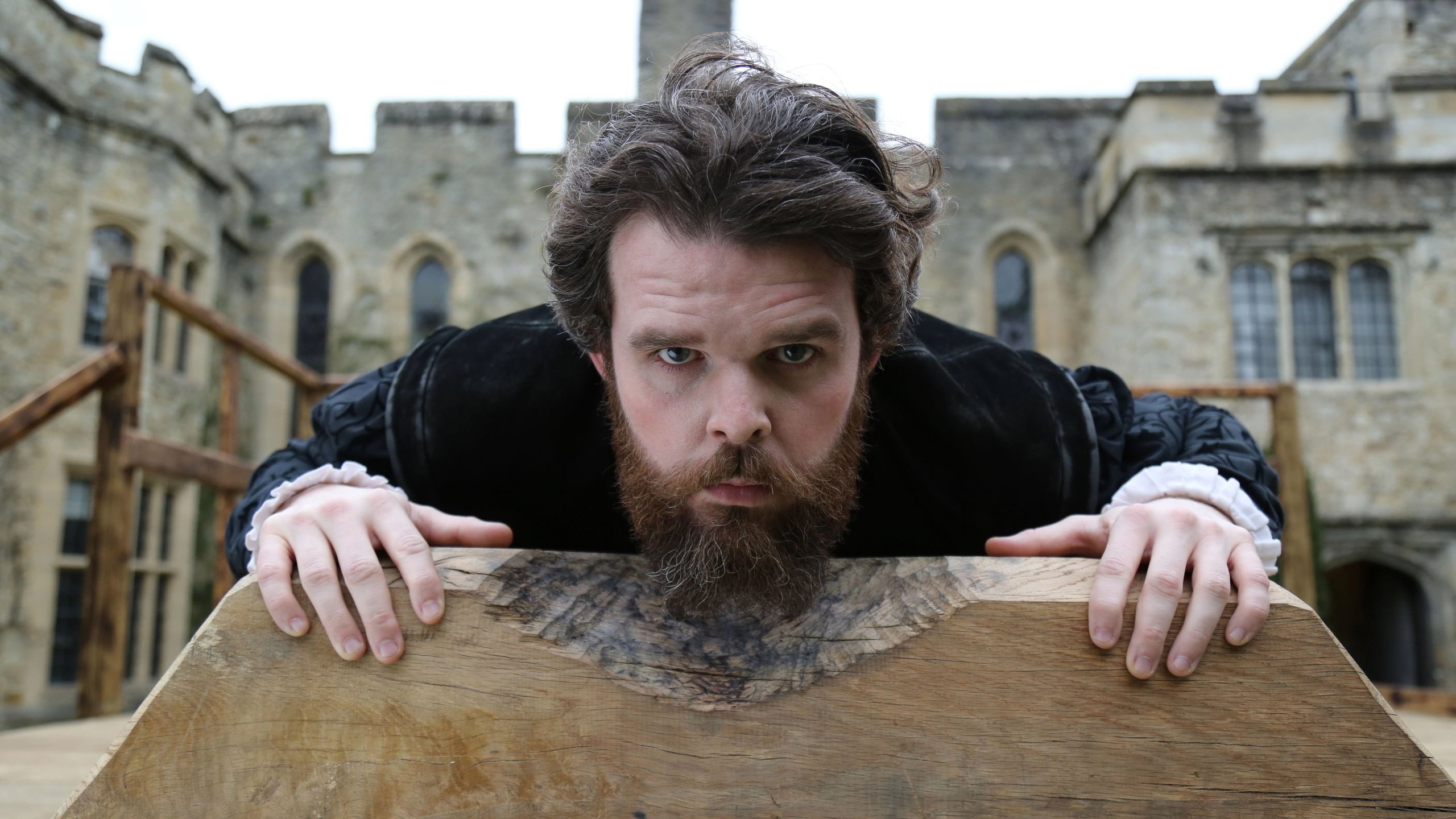 4. Earl of Essex - Fall of a Favorite