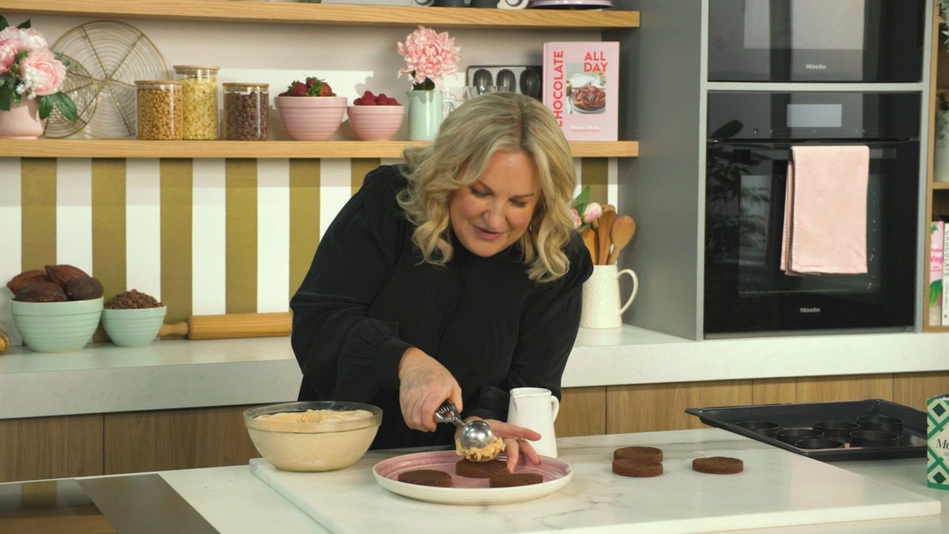 4. Oemotståndliga kolasandwichglassar