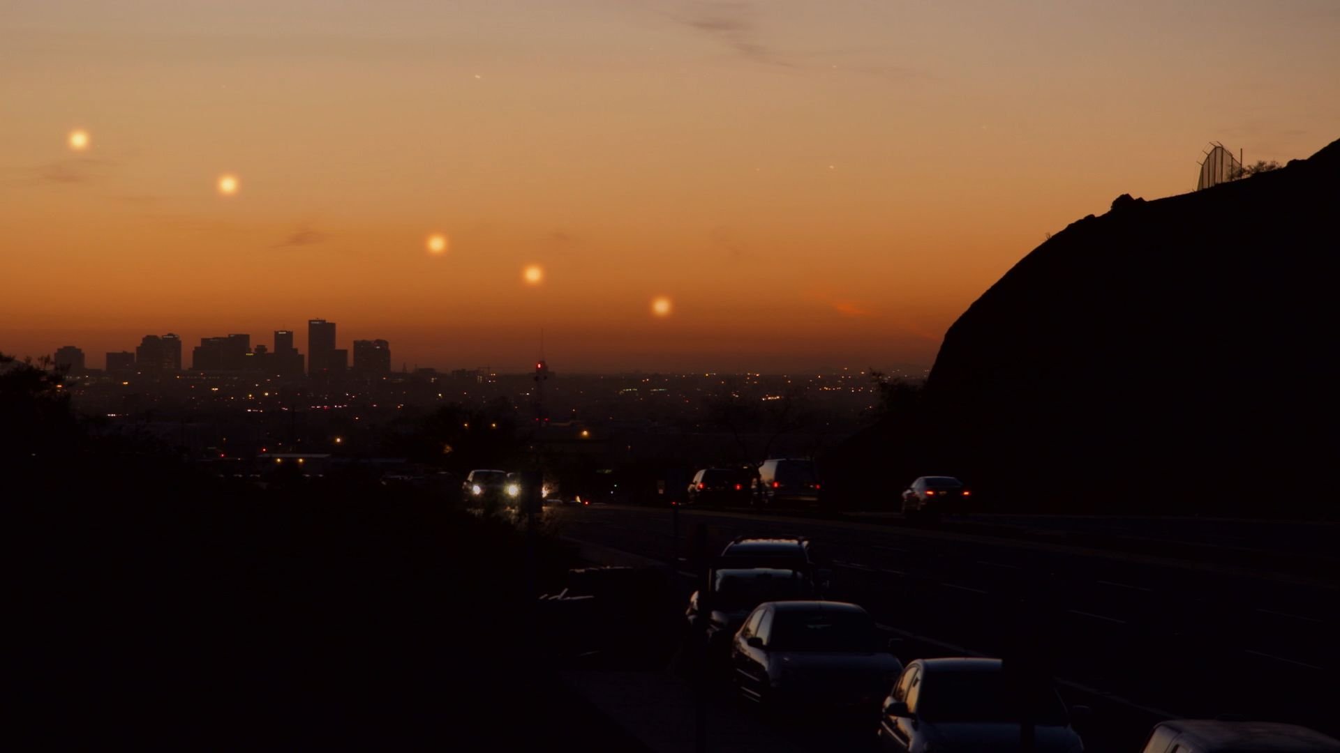 5. The Phoenix Lights Phenomenon