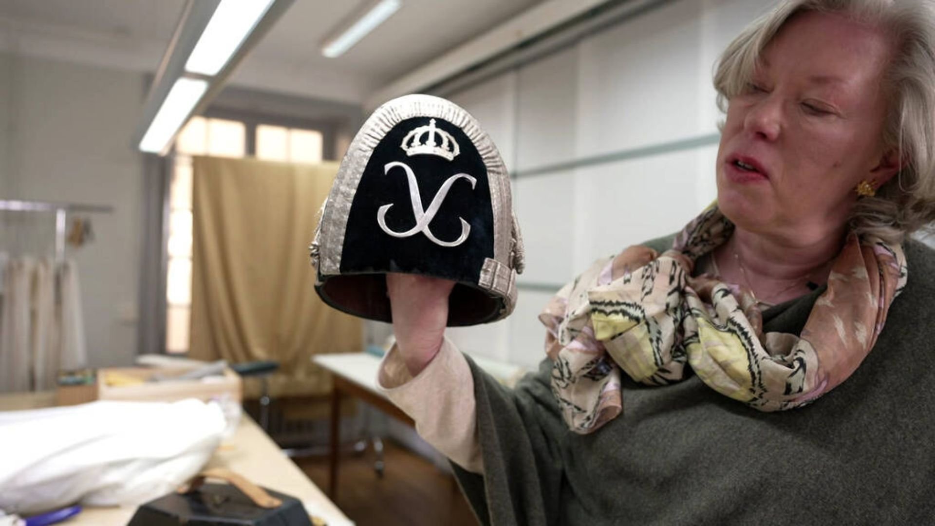 2. Den kungliga garderoben