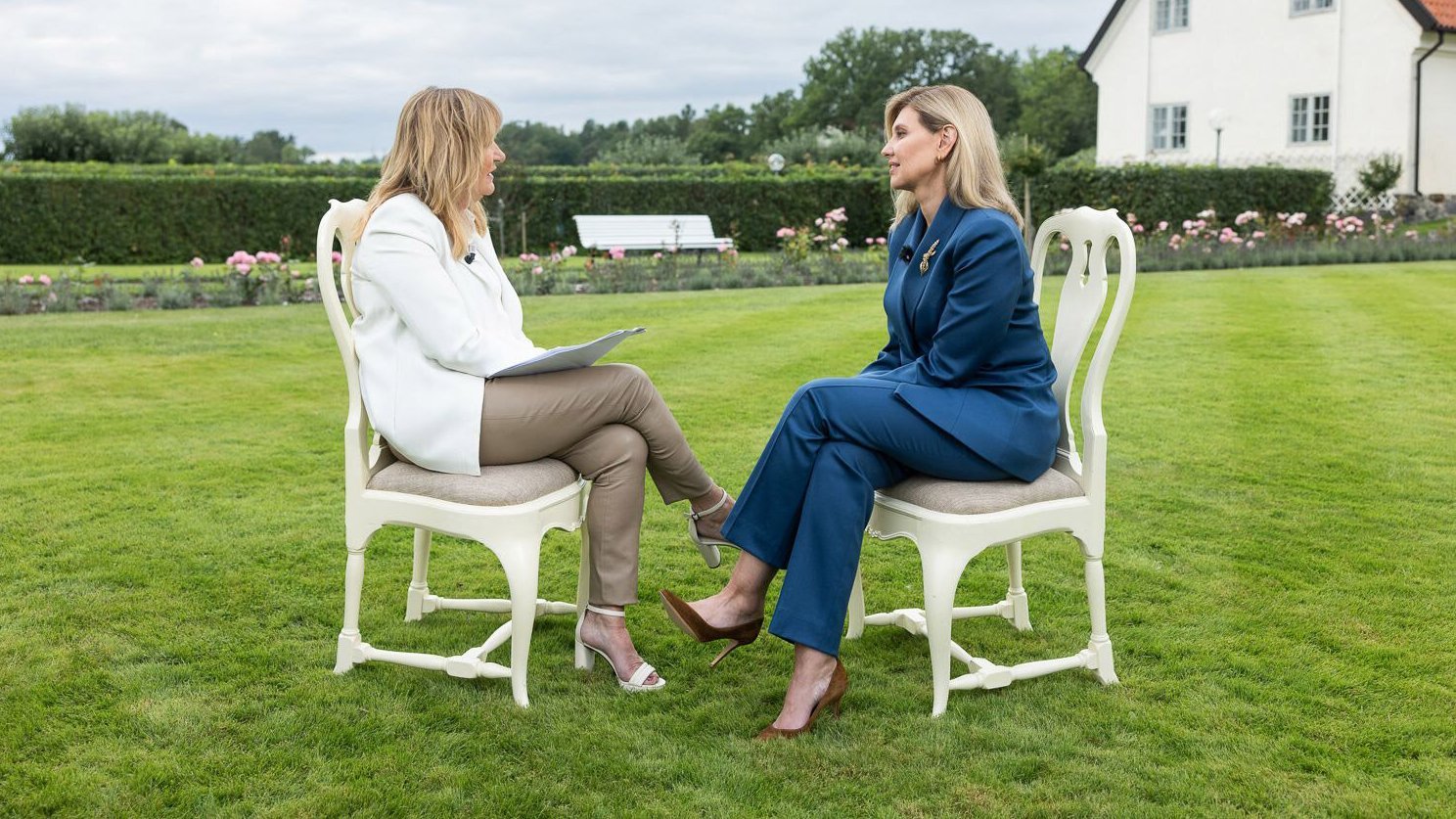 Malou möter Olena Zelenska