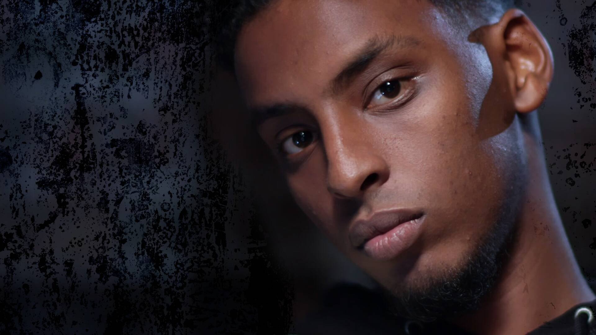 Yasin: Dömd och hyllad 