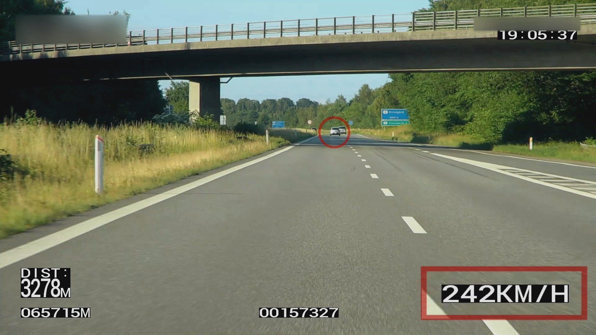 2. En tripp till fängelset