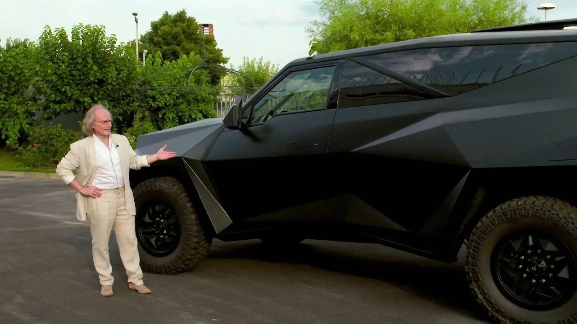 9. Ultimate SUVs