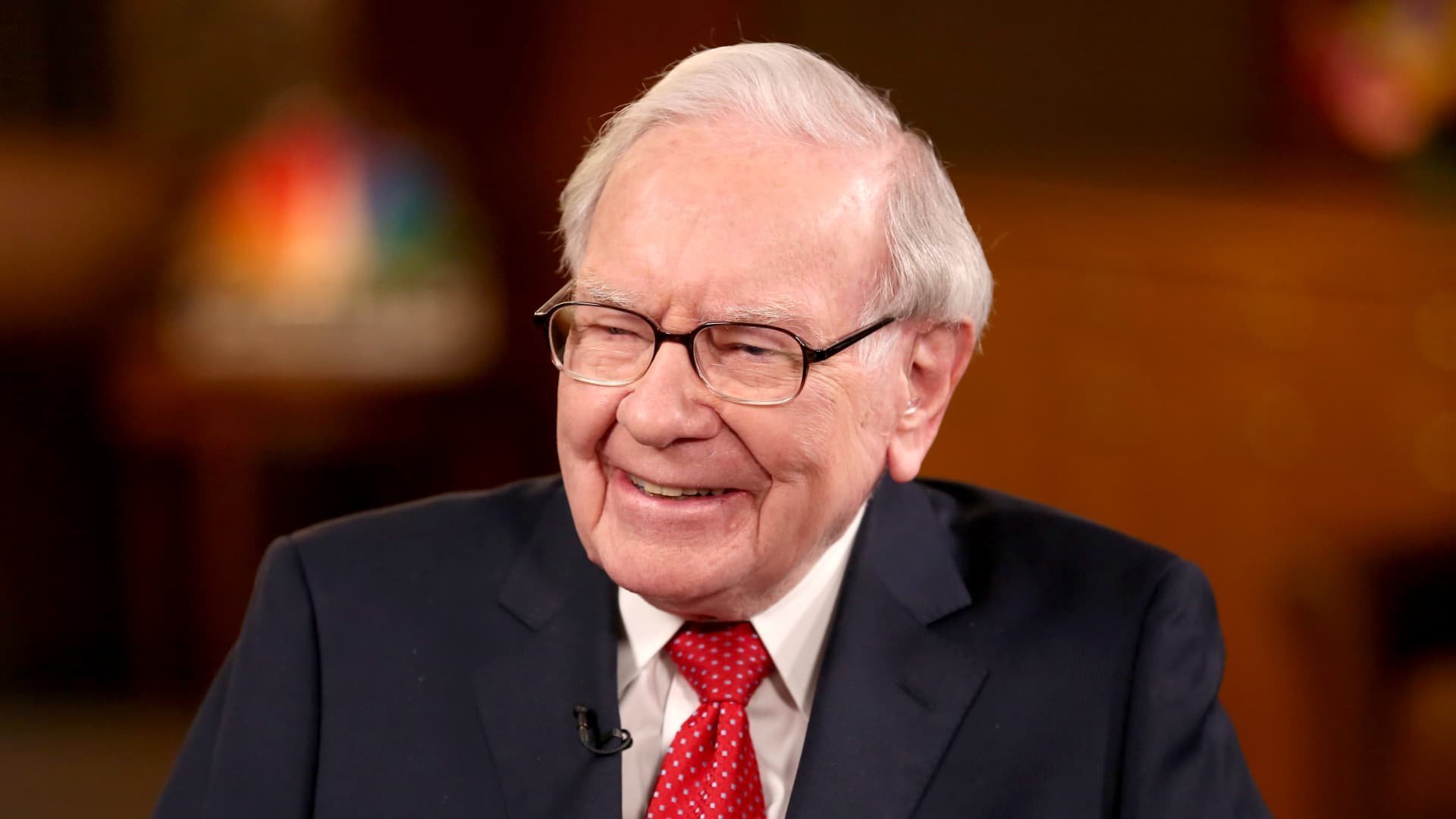 Warren Buffet: A Life and Legacy