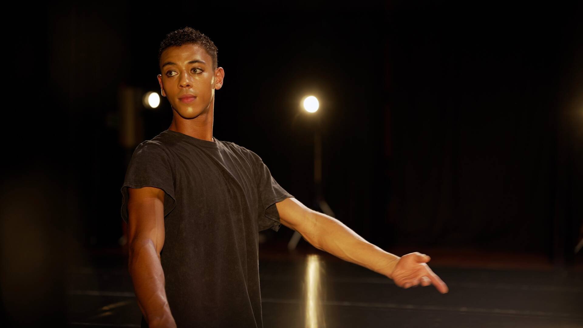 Guillaume Diop: Dansar med glädje