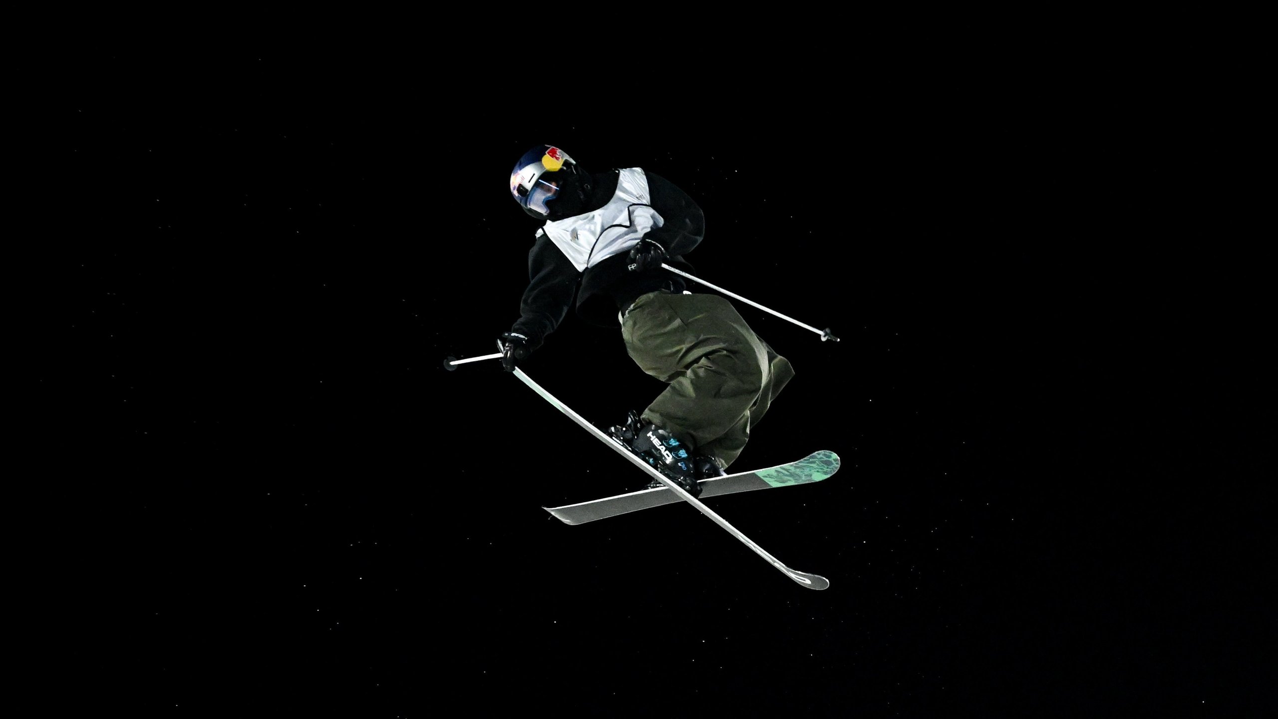 17. Jesper Tjäder