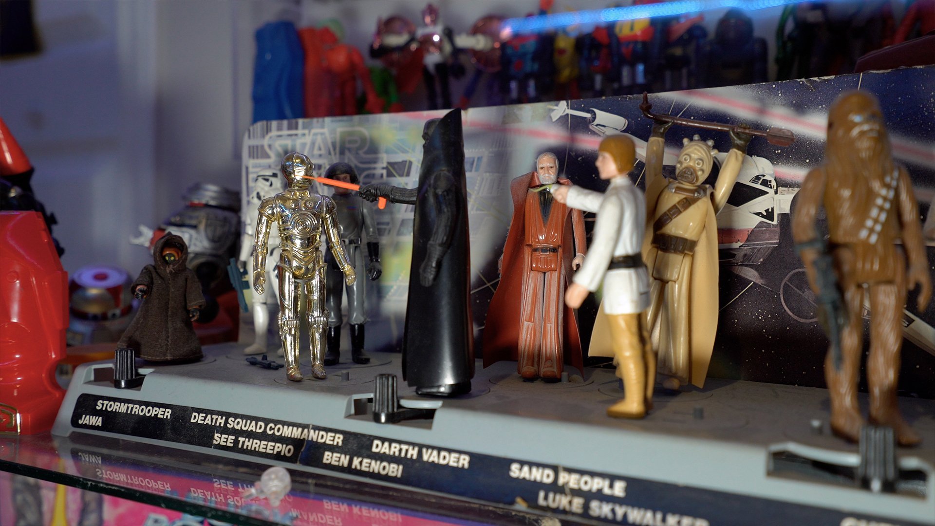 ACTION FIGURE ADVENTURE