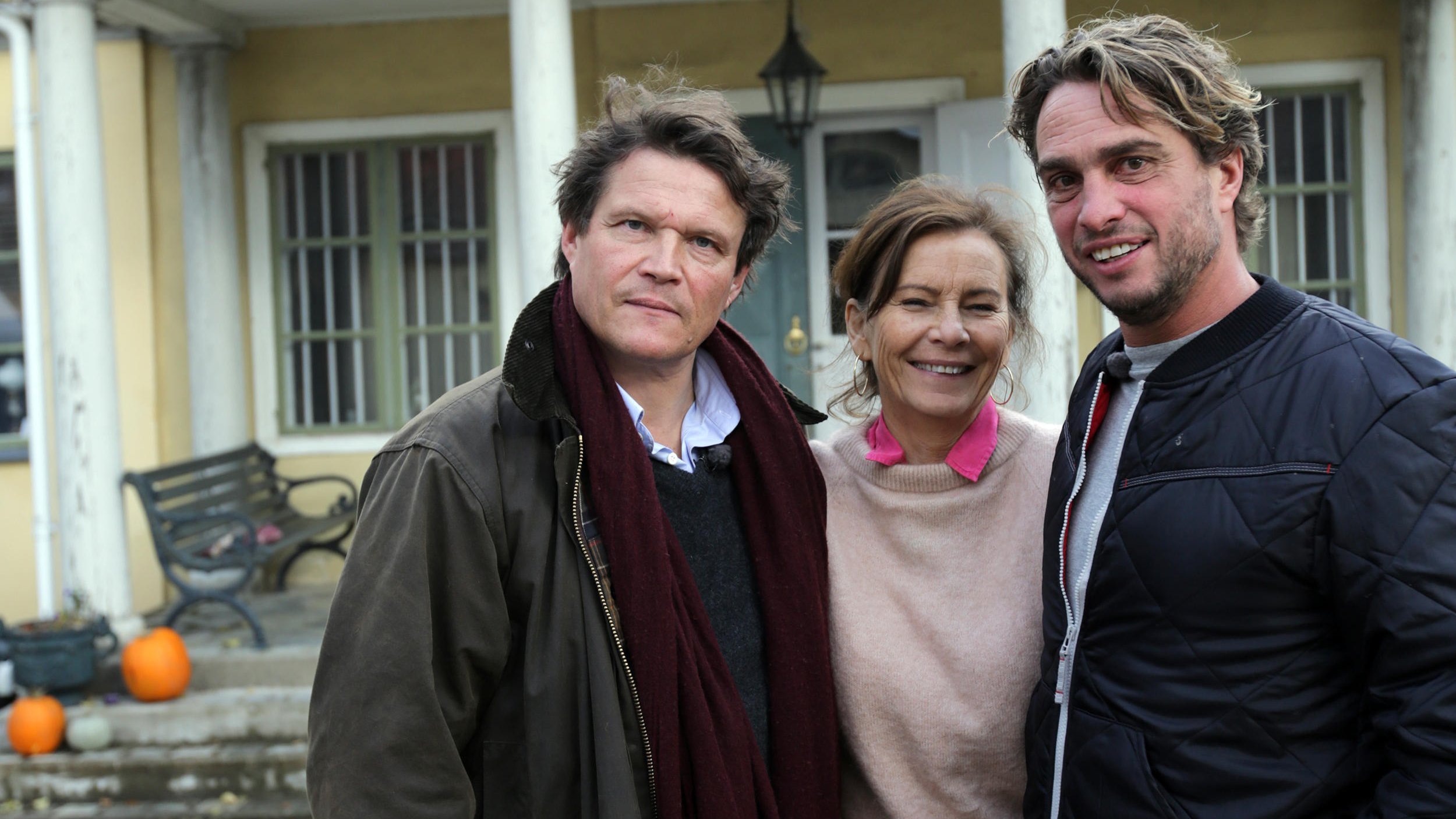 2. Anders knackar på S01 E002