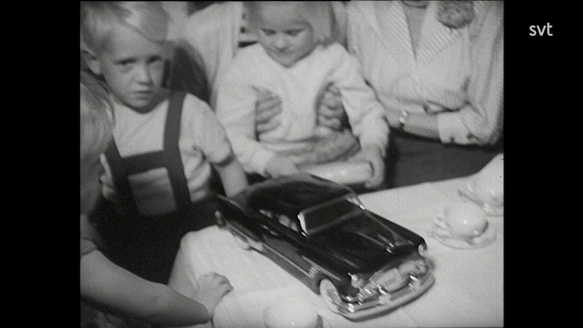 6. Anita Ekberg hemma i Sverige 1955