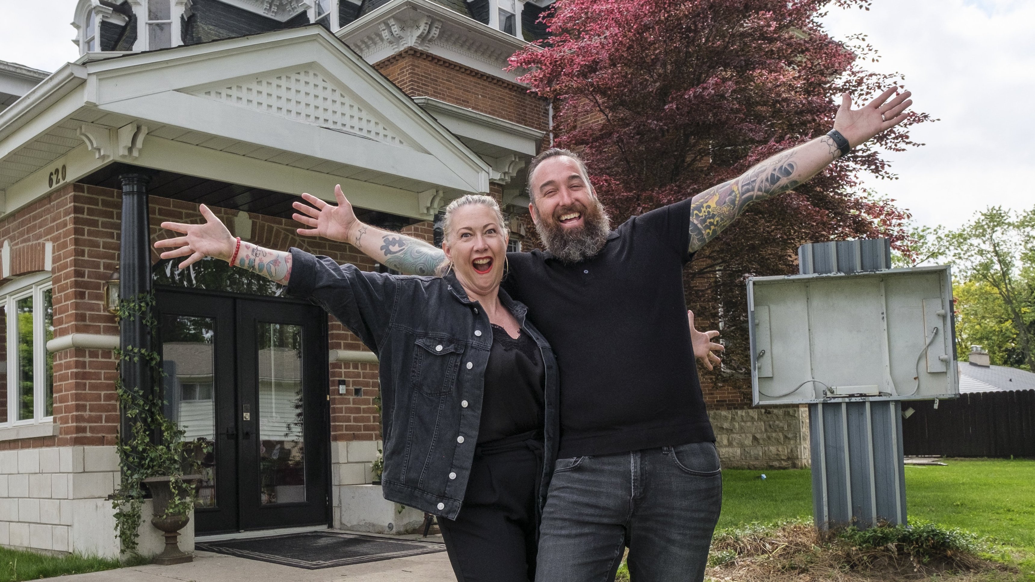 6. Open Casket, Open House