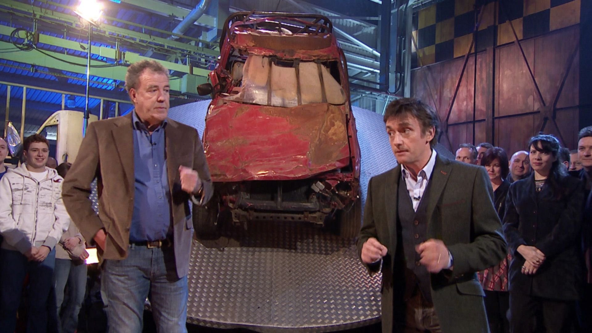 5. Range Rover Vs An Autonomous Military Machine - Designing A Vehicle For The Elderly: Rover James